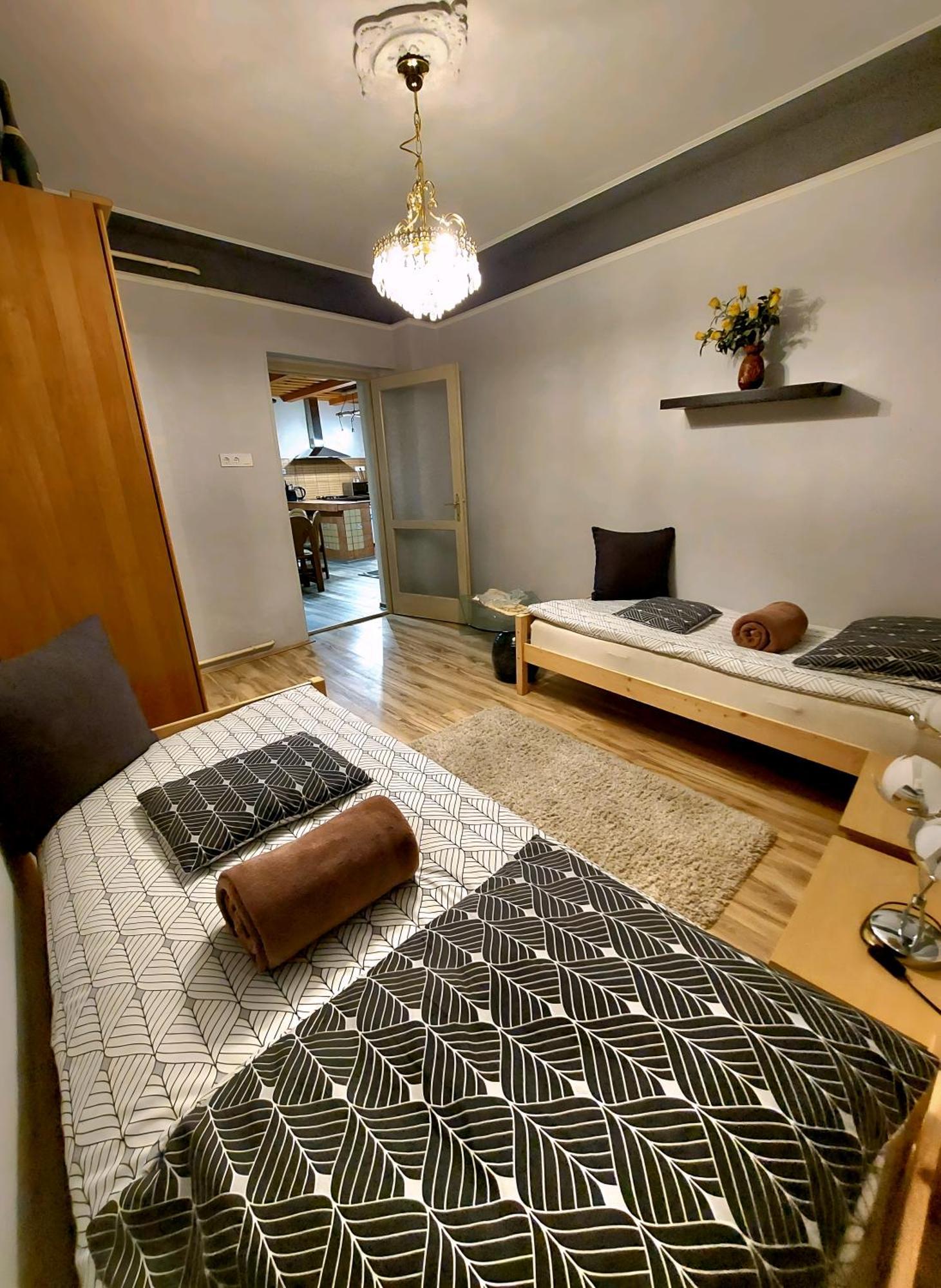 Kata Vendeghaz Appartement Sátoraljaújhely Buitenkant foto